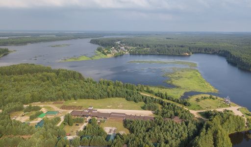 Дом на берегу Рыбинского водохранилища