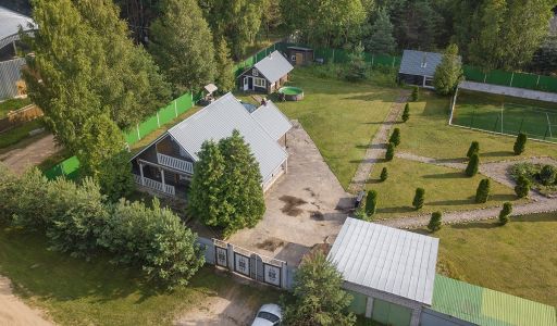 Дом на берегу Рыбинского водохранилища