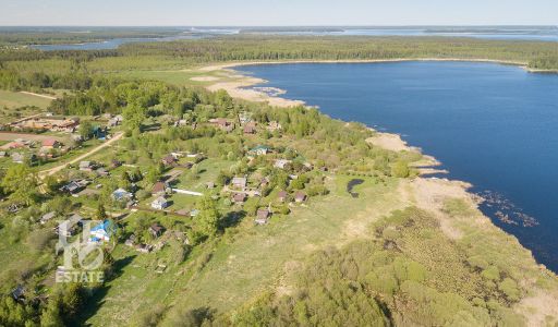 База отдыха на озере Селигер