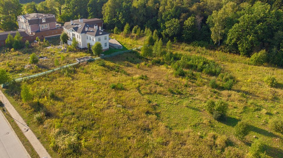 Прилесной участок в КП Аврора