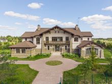 Дом в поселке Гольф-клуб Пестово