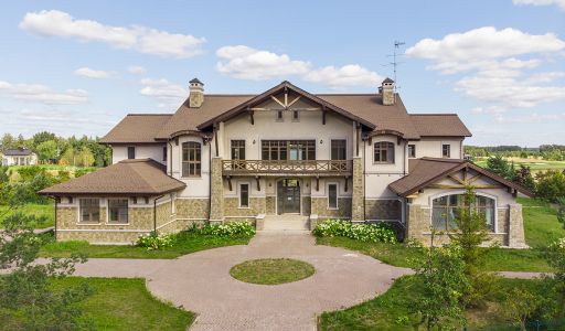 Дом в поселке Гольф-клуб Пестово