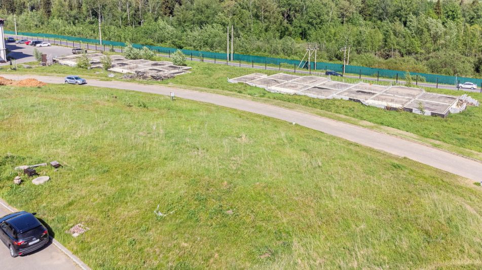 Участок в КП Сорочаны