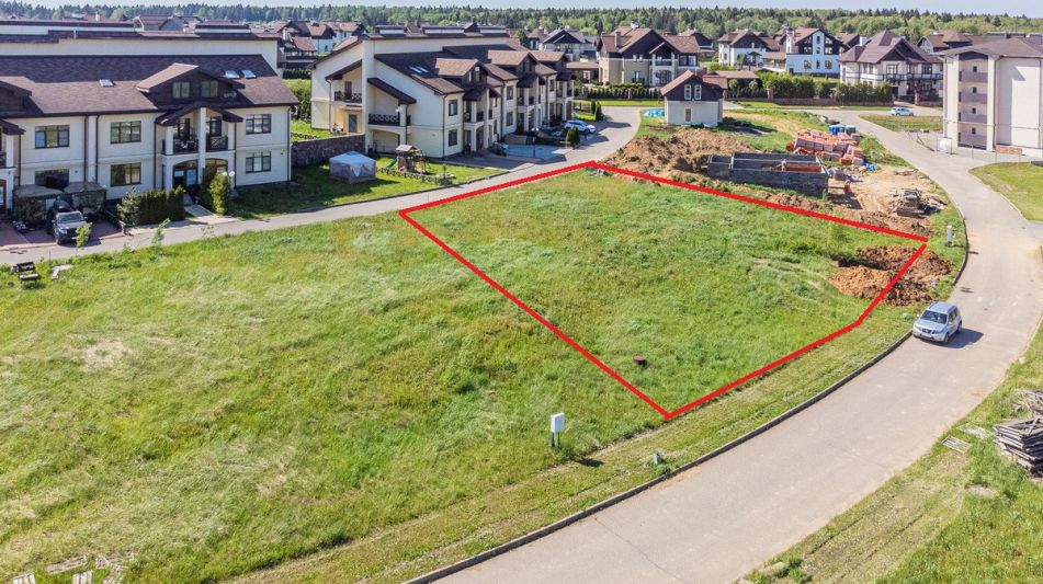 Участок в КП Сорочаны