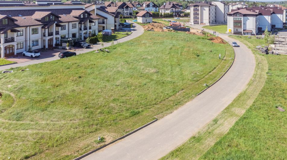 Участок в КП Сорочаны