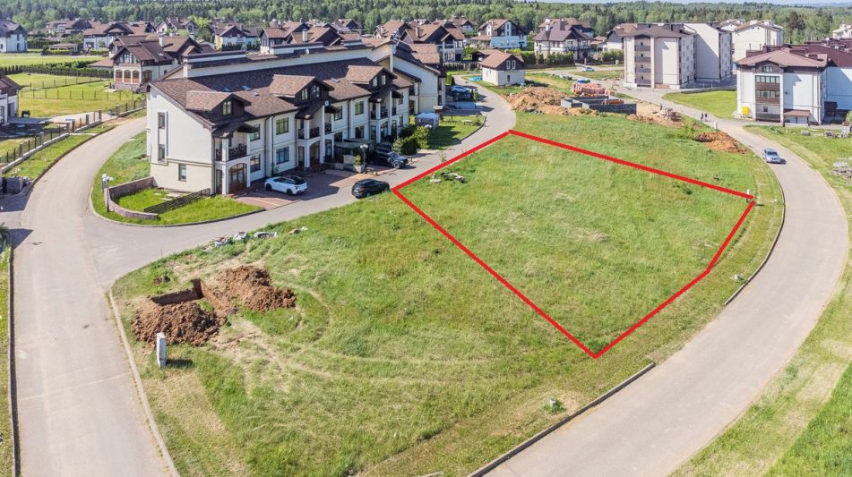 Участок в КП Сорочаны