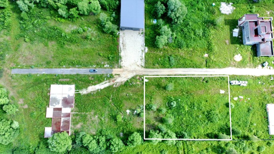 Участок рядом с Московским морем