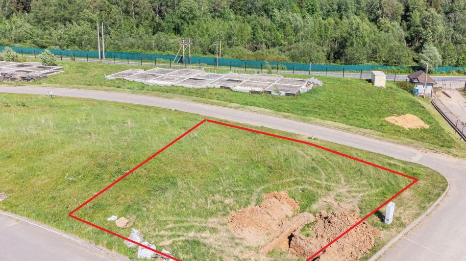 Участок в КП Сорочаны