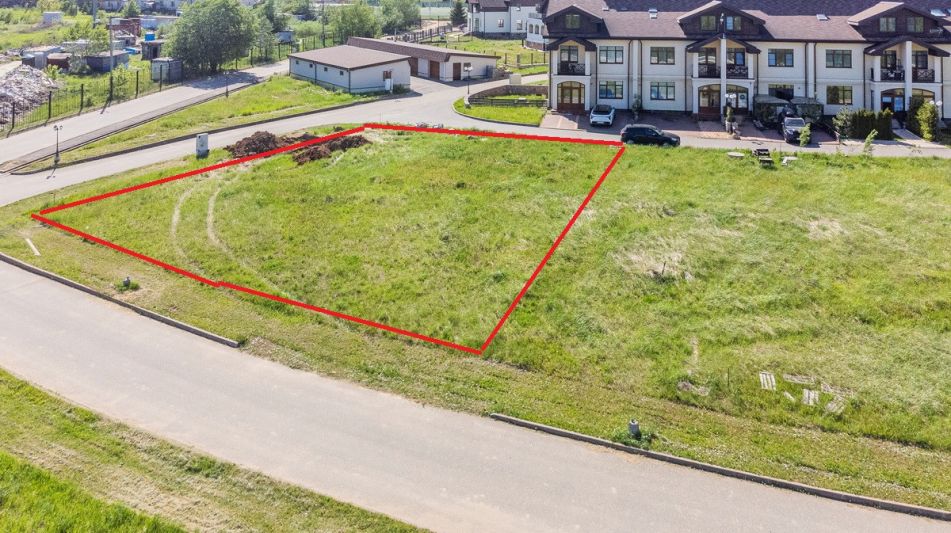 Участок в КП Сорочаны