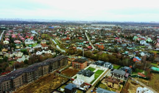 Участок в поселке Вешки