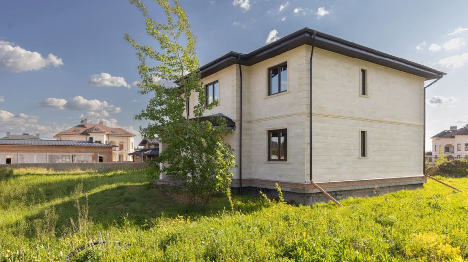 Дом в КП Шато Соверен