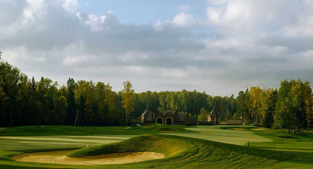 Гольф клуб Пестово