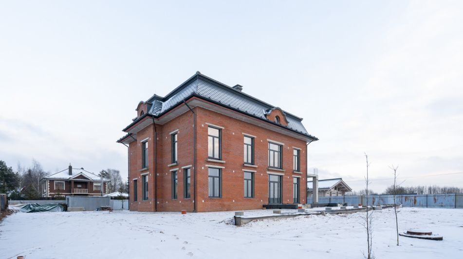 Дом под отделку в КП Рожновка