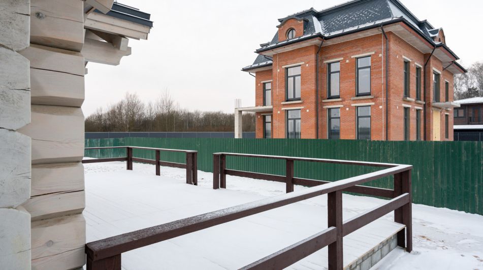 Дом под отделку в КП Рожновка