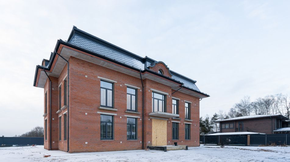 Дом под отделку в КП Рожновка