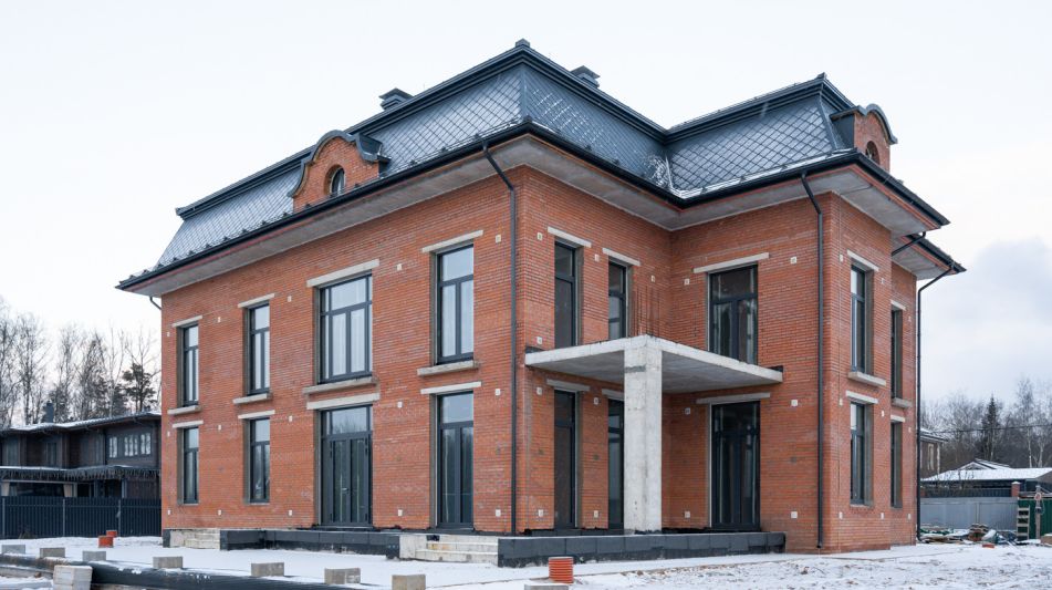 Дом под отделку в КП Рожновка