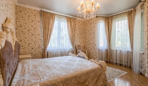 Дом с бассейном в КП Княжье озеро