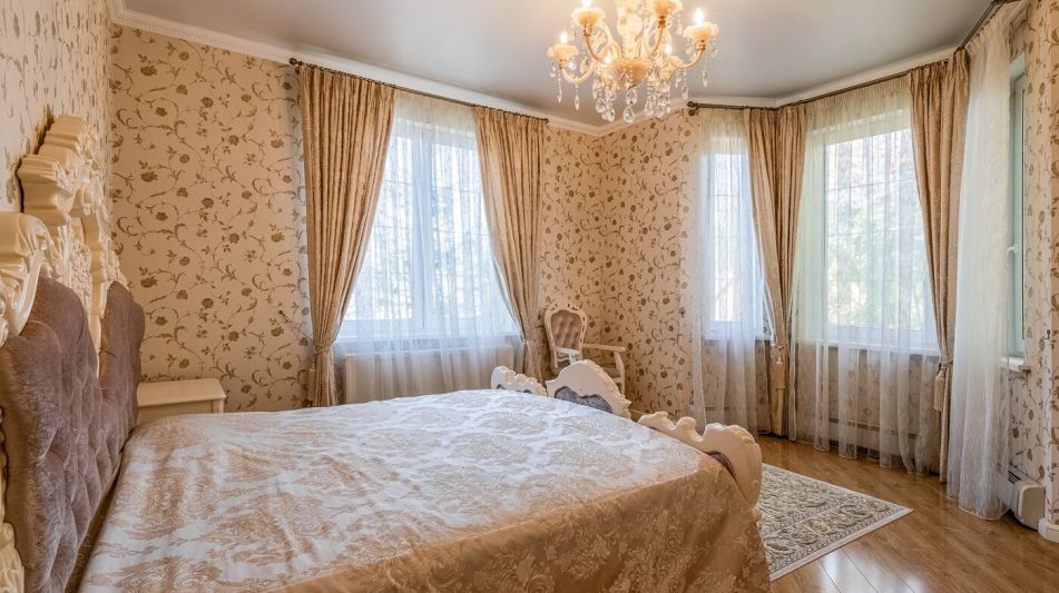 Дом с бассейном в КП Княжье озеро