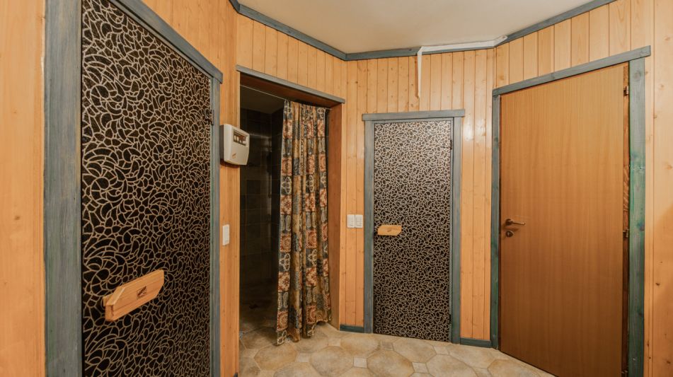 Дом с отделкой в КП Береста