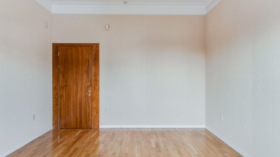 Дом с отделкой в КП Береста