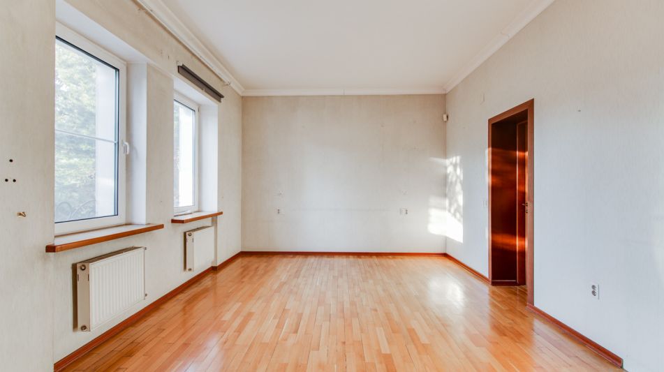 Дом с отделкой в КП Береста