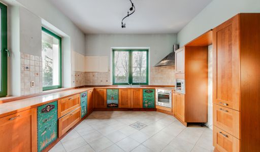 Дом с отделкой в КП Береста