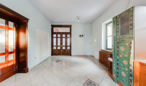 Дом с отделкой в КП Береста