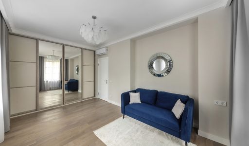 Уютный дом у леса в Опалихе