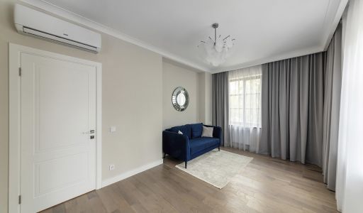 Уютный дом у леса в Опалихе