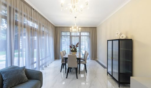 Уютный дом у леса в Опалихе