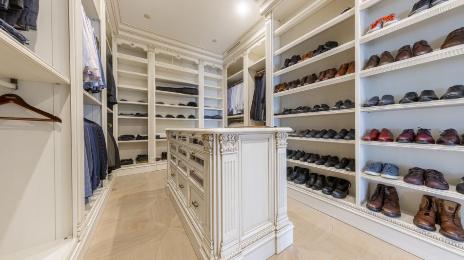 Дом с бассейном в КП ПаркВилл