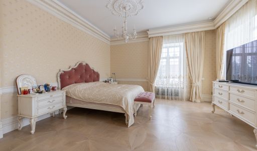 Дом с бассейном в КП ПаркВилл