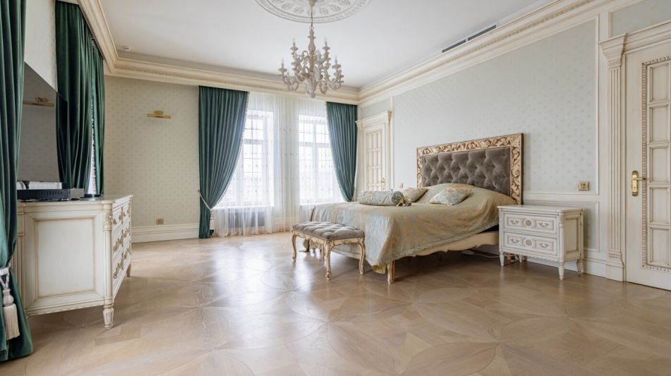 Дом с бассейном в КП ПаркВилл