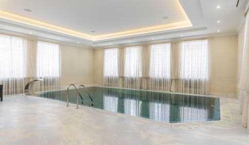 Дом с бассейном в КП ПаркВилл