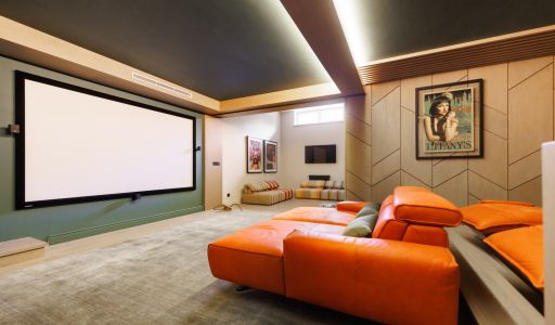 Дизайнерский дом в поселке Величъ