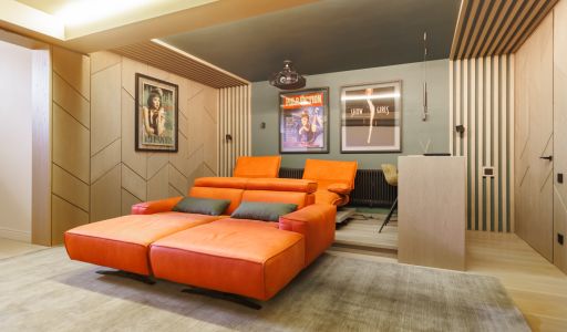 Дизайнерский дом в поселке Величъ