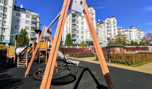 Панорамная дизайнерская квартира