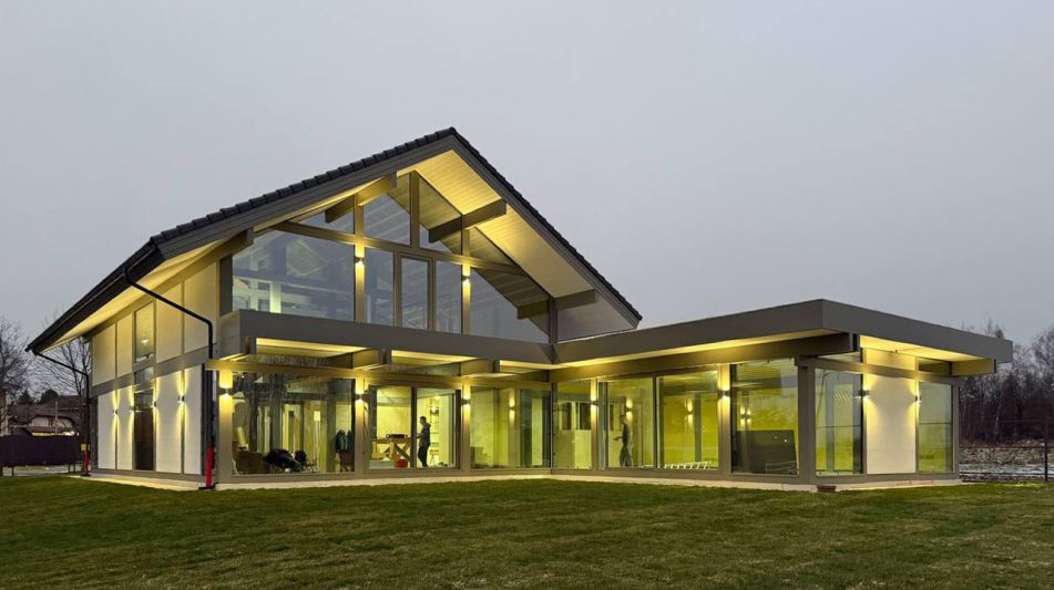 Новый дом под отделку в Лызлово