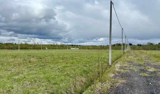 Участок в д. Холмы