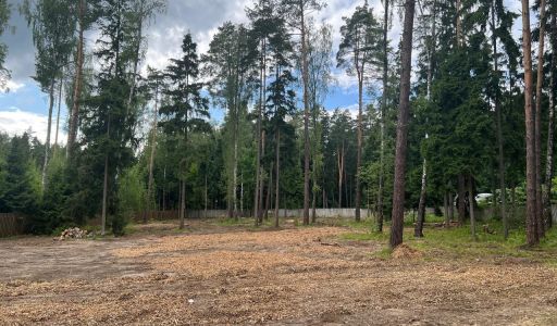 Участок в КП Лесные зори