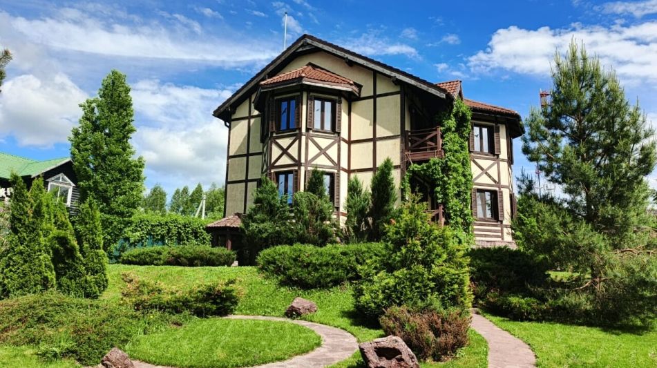 Усадьба в Альпийских горках