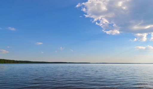 Участок с видом на Волгу