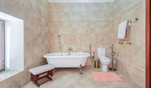 Дом с бассейном в КП Александрово